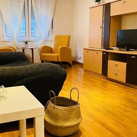Piso 3 Habitaciones Al Lado Del Auditorio Y A 5 Min De Oviedo Centro 외부 사진
