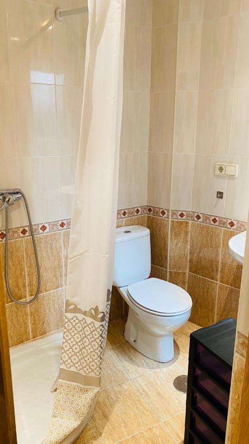 Piso 3 Habitaciones Al Lado Del Auditorio Y A 5 Min De Oviedo Centro 외부 사진